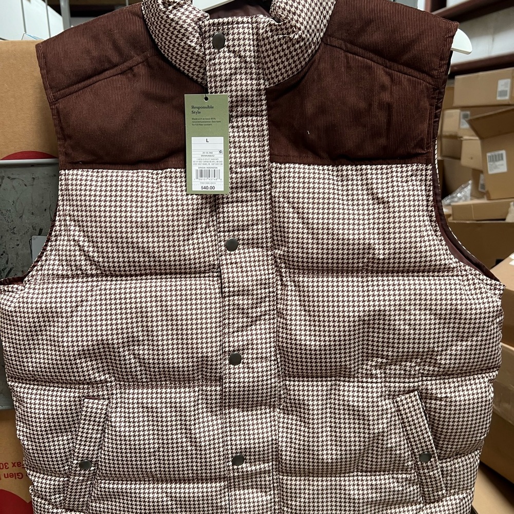 Men's Brown Houndstooth Puffer Vest - Quilted Sleeveless Jacket